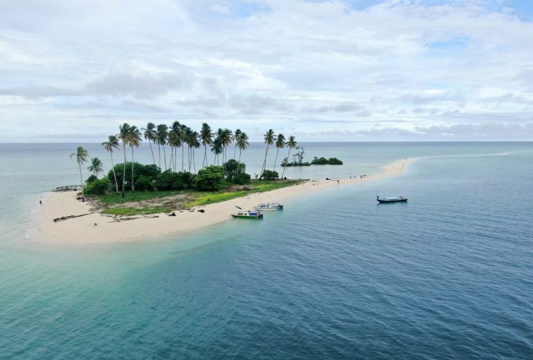 Banyak Orang Kaltim tidak tahu dengan Pulau Indah ini