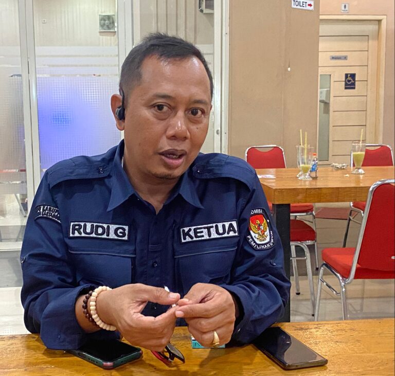 KPU Kukar Distribusikan Logistik Pilkada 2024 Secara Bertahap